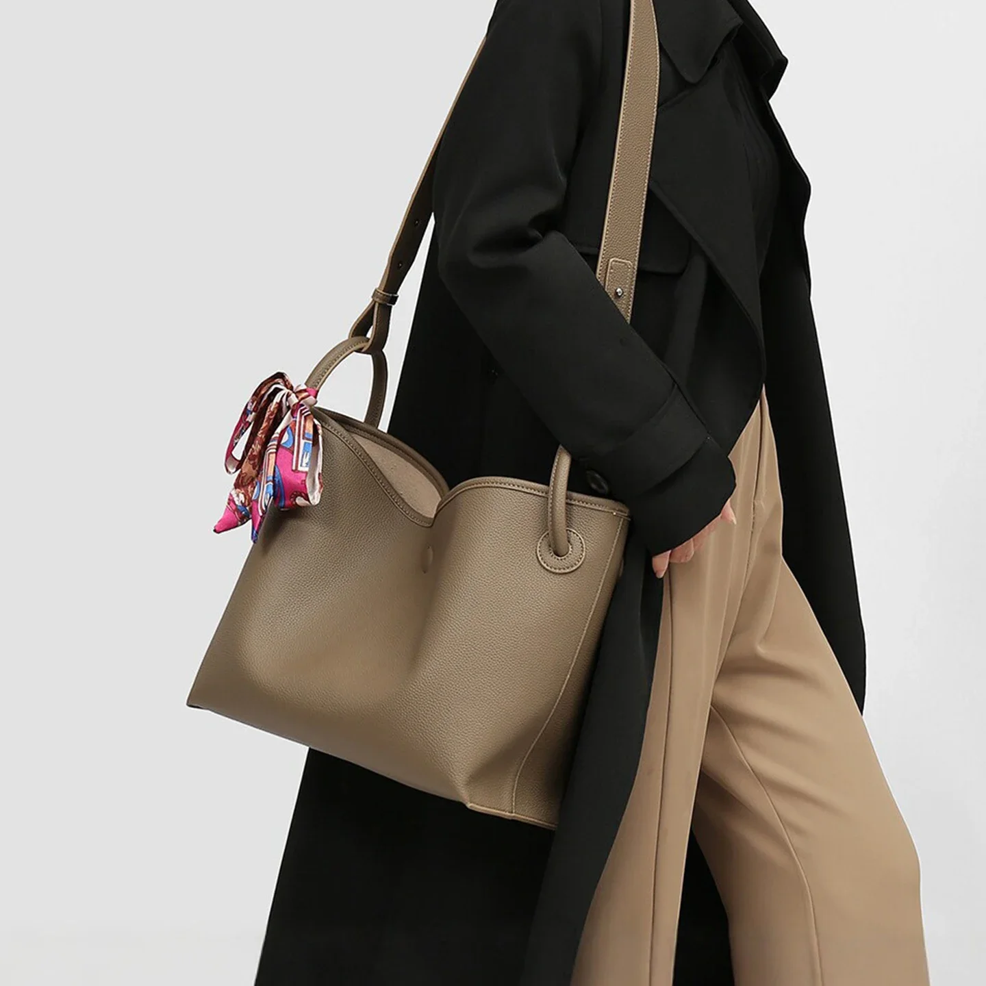 Light Luxury High end Women To - огляд і ціна Luxury Bags Leather
